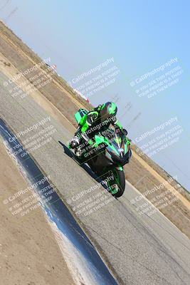 media/Mar-07-2022-Fun Track Dayz (Mon) [[9cc4a7dca7]]/Novice Group/145pm (Grapevine)/